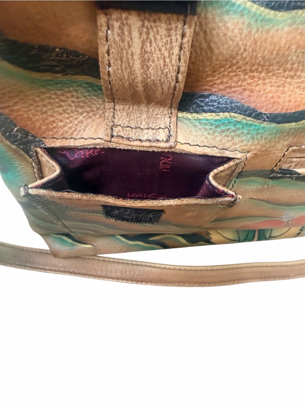 ANUSCHKA HAND PAINTED CROSSBODY LEATHER PURSE. - Picture 13 of 14